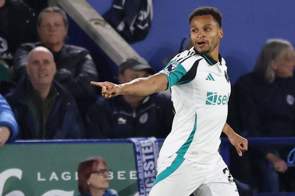 体坛联播｜巴萨退出西甲代表委员会，纽卡大胜积分追平切尔西